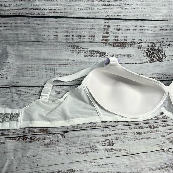 Hanes 3X Oh So Light Wireless T-Shirt Bra Comfort Flex Fit NEW - Picture 6 of 12